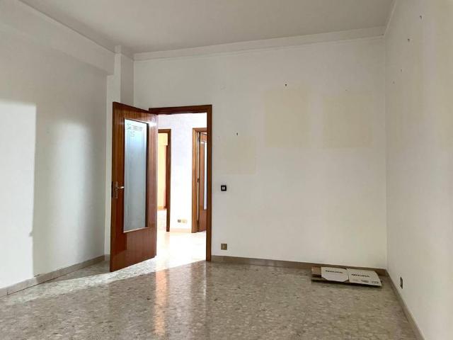 Appartamento in vendita a Taranto TA