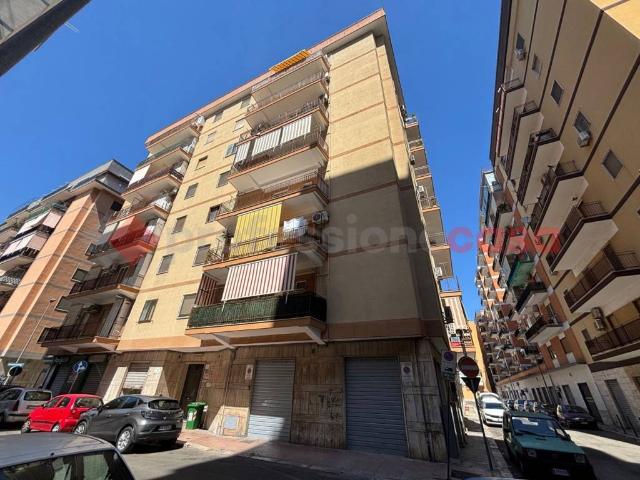 Appartamento in vendita a Taranto TA