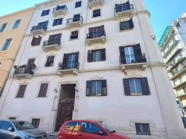 Appartamento in vendita a Taranto TA