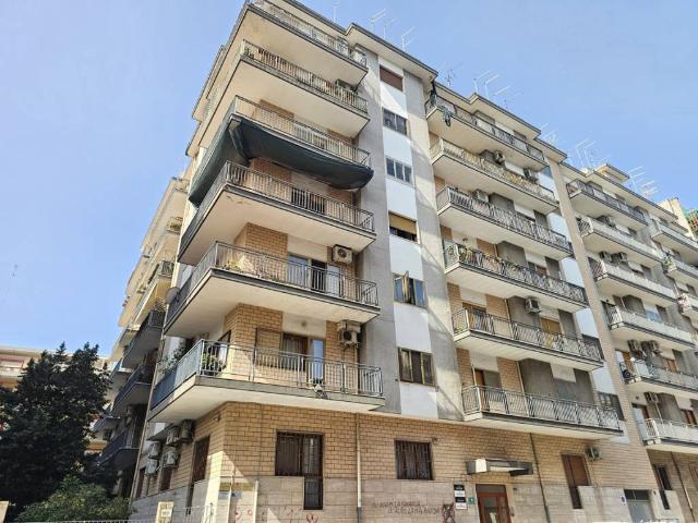 Appartamento in vendita a Taranto TA
