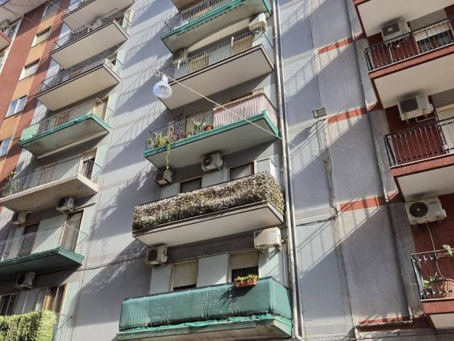 Appartamento in vendita a Taranto TA