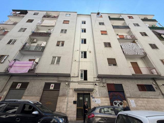 Appartamento in vendita a Taranto TA