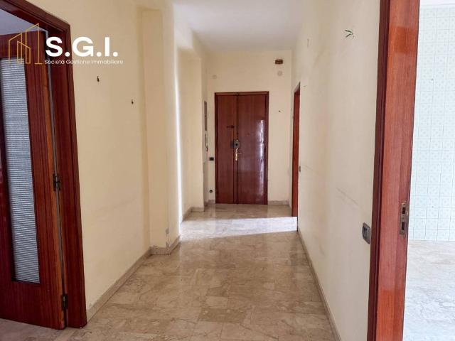 Appartamento in vendita a Taranto TA