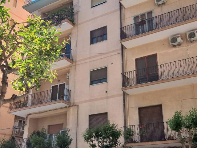 Appartamento in vendita a Taranto TA