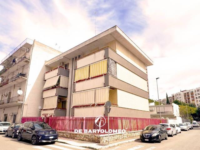 Appartamento in vendita a Taranto TA