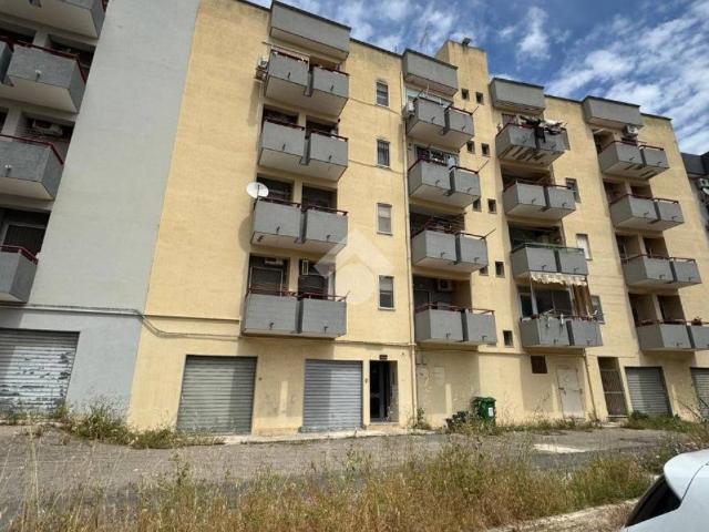 Appartamento in vendita a Taranto TA