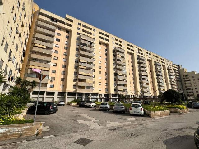 Appartamento in vendita a Taranto TA