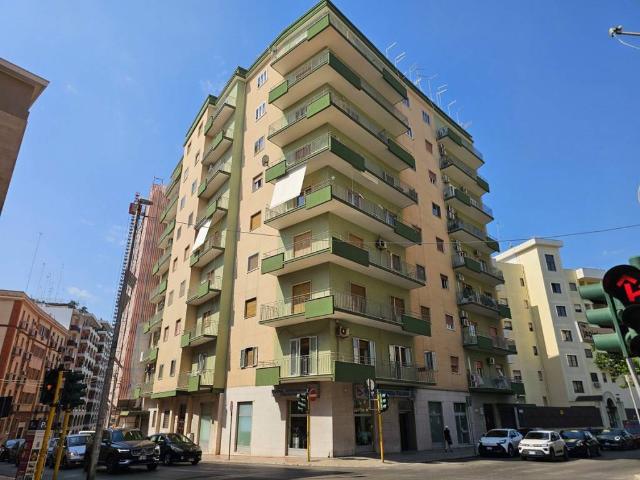 Appartamento in vendita a Taranto TA