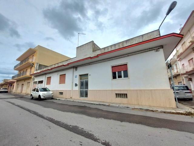 Appartamento in vendita a Taranto TA