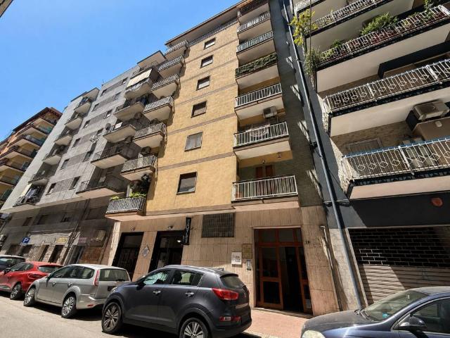 Appartamento in vendita a Taranto TA