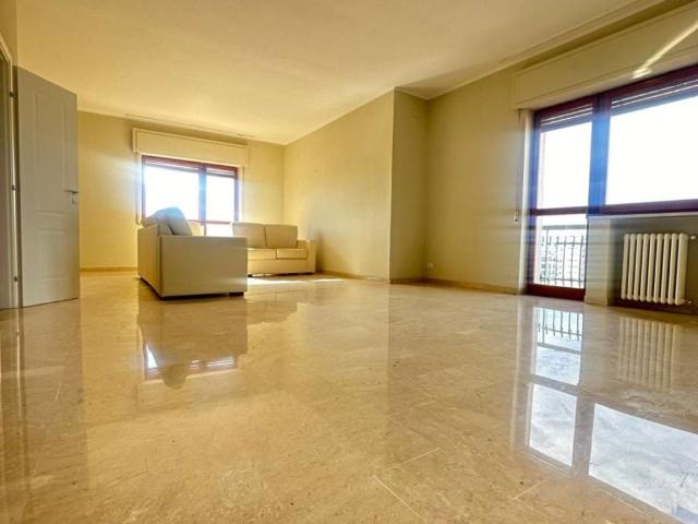 Appartamento in vendita a Taranto TA