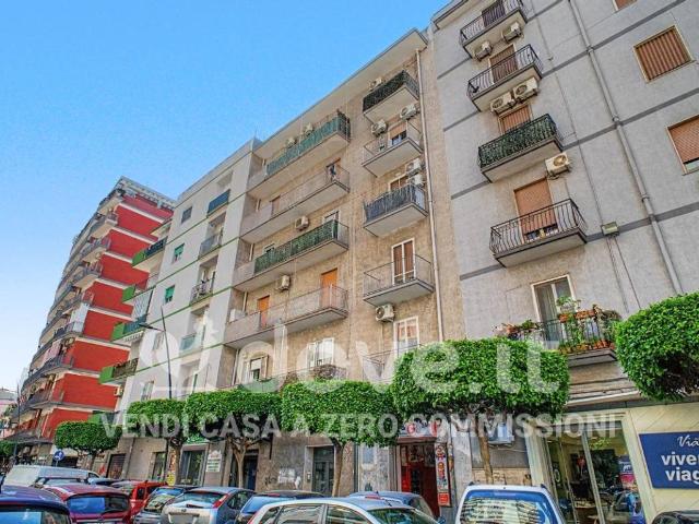 Appartamento in vendita a Taranto TA
