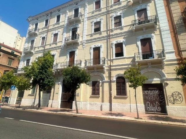 Appartamento in vendita a Taranto TA