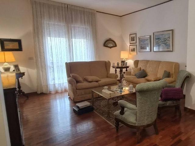 Appartamento in vendita a Taranto TA