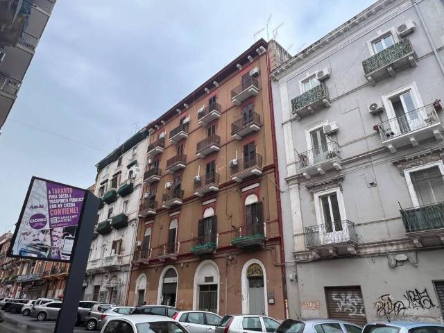 Appartamento in vendita a Taranto TA