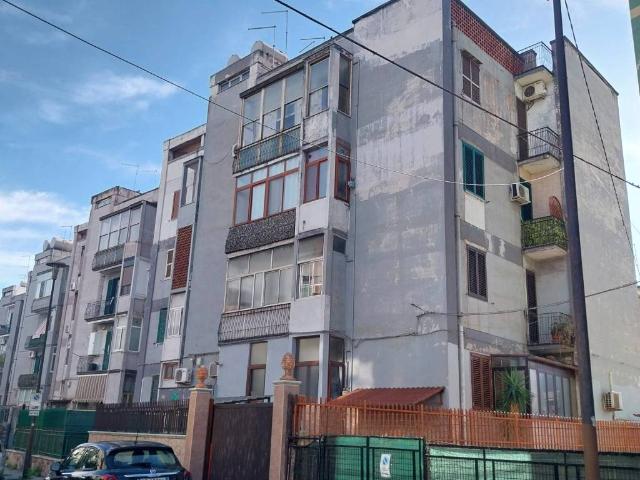 Appartamento in vendita a Taranto TA