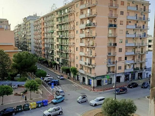 Appartamento in vendita a Taranto TA