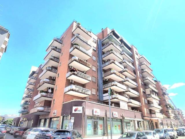 Appartamento in vendita a Taranto TA