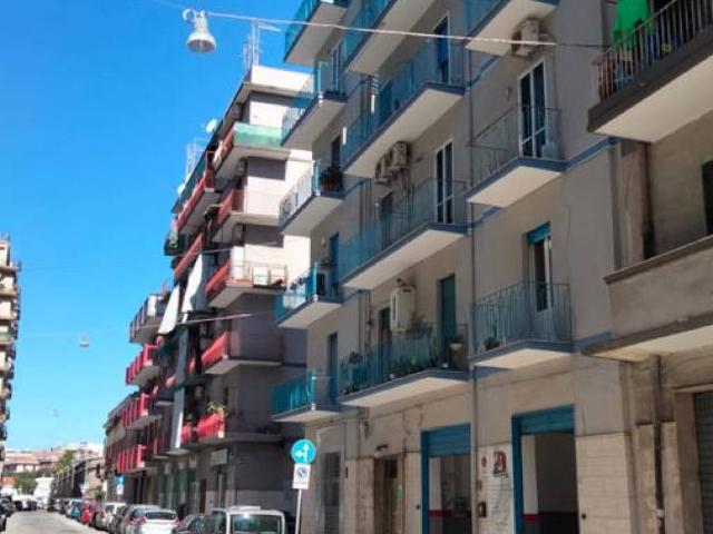 Appartamento in vendita a Taranto TA
