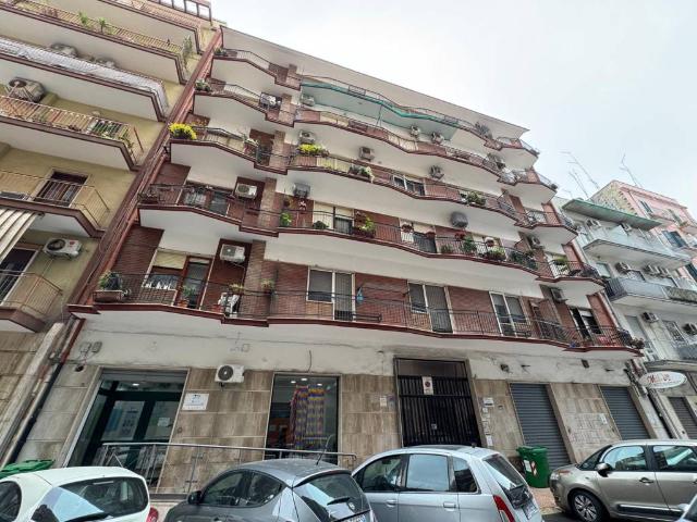 Appartamento in vendita a Taranto TA