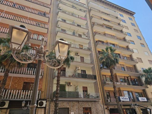 Appartamento in vendita a Taranto TA