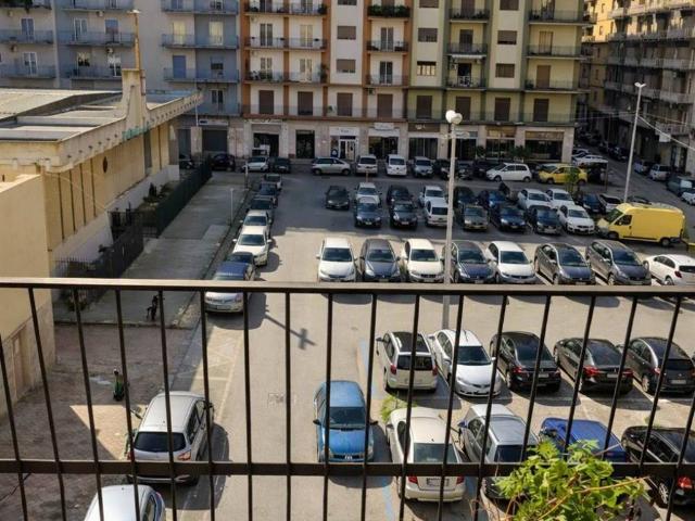 Appartamento in vendita a Taranto TA