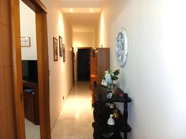 Appartamento in vendita a Taranto TA
