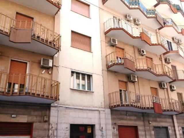 Appartamento in vendita a Taranto TA