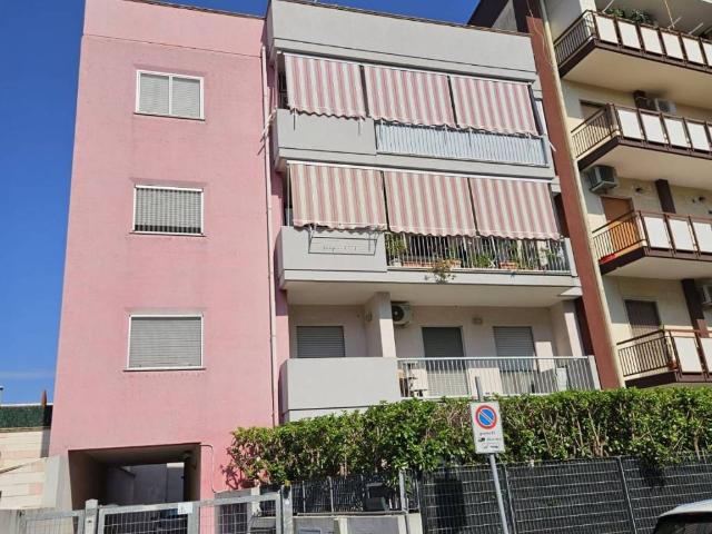 Appartamento in vendita a Taranto TA