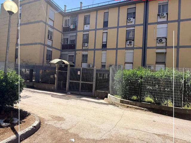 Appartamento in vendita a Taranto TA