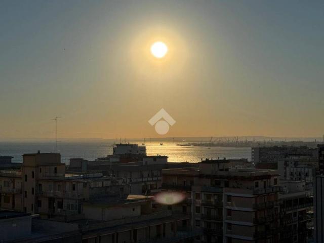 Appartamento in vendita a Taranto TA