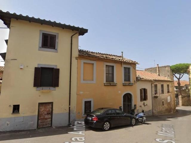 Appartamento in vendita a Tarquinia VT