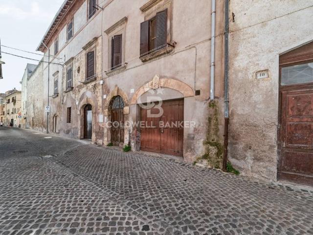 Appartamento in vendita a Tarquinia VT
