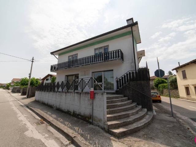 Appartamento in vendita a Tavagnacco UD