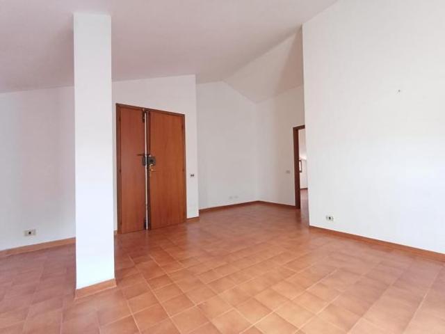 Appartamento in vendita a Taverne D'arbia Siena 122 mq Rif: 1425412