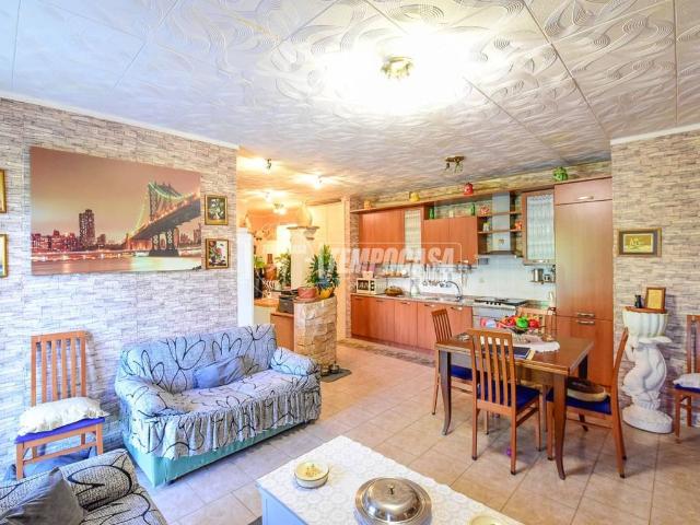 Appartamento in vendita a Tavernerio CO