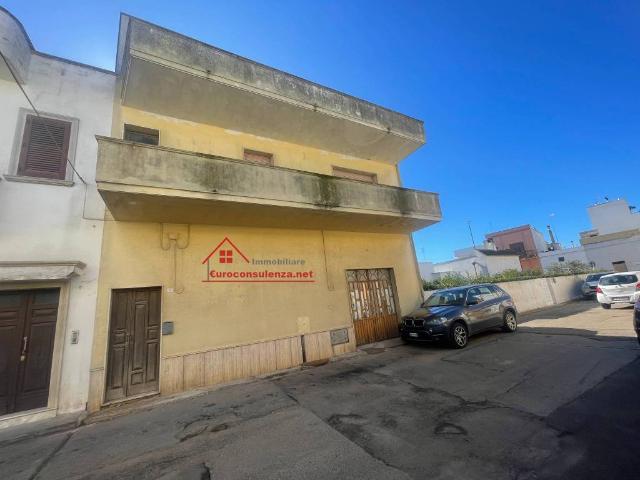 Appartamento in vendita a Taviano LE