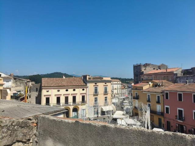 Appartamento in vendita a Teano CE