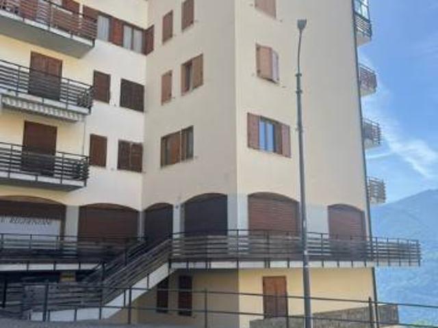 Appartamento in vendita a Teglio SO