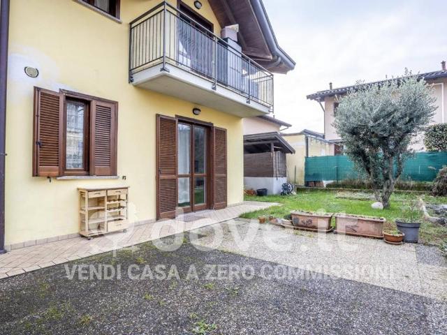 Appartamento in vendita a Ternate VA
