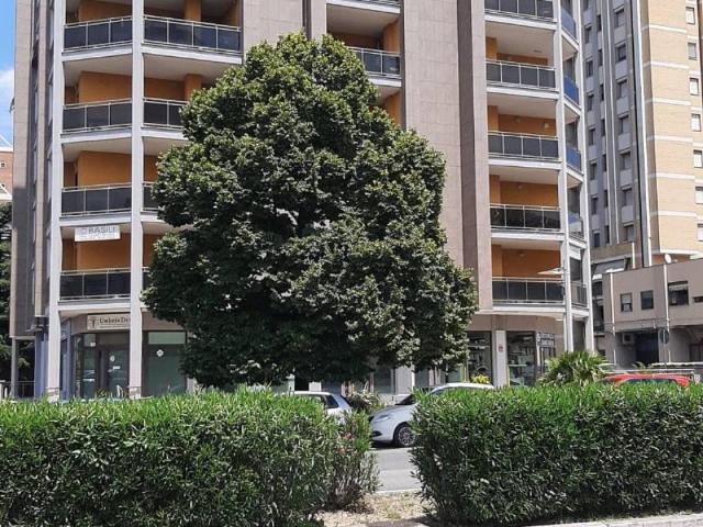 Appartamento in vendita a Terni TR