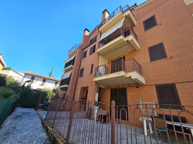 Appartamento in vendita a Terni TR