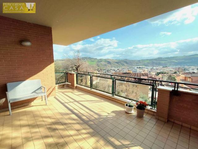 Appartamento in vendita a Teramo TE