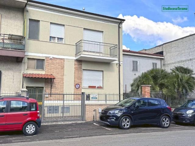 Appartamento in vendita a Teramo TE
