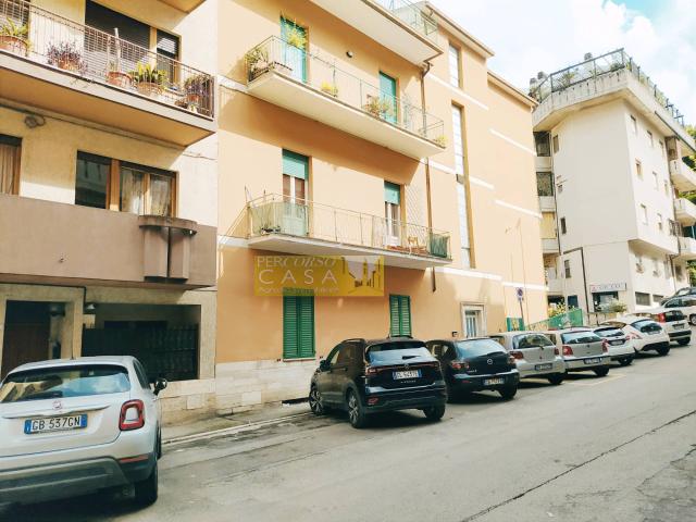 Appartamento in vendita a Teramo, Centro