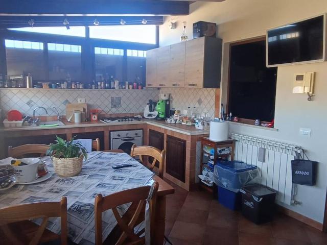 Appartamento in vendita a Terrasini PA
