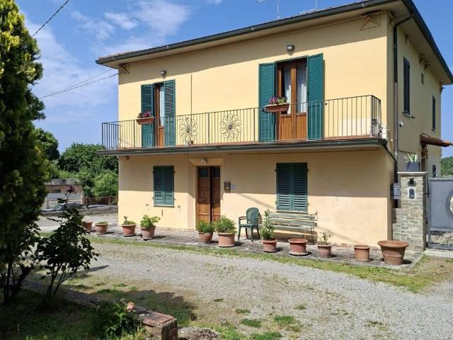 Appartamento in vendita a Terricciola PI