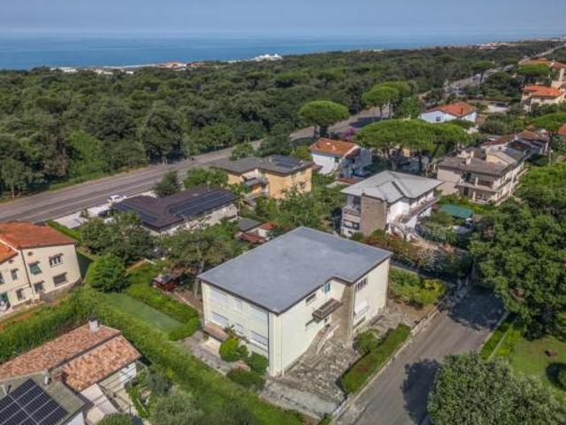 Appartamento in vendita a Tirrenia Pisa 87 mq Rif: 1431622