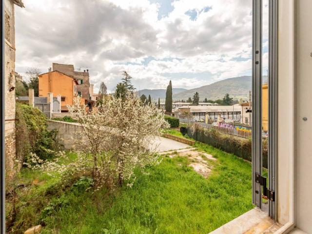 Appartamento in vendita a Tivoli RM