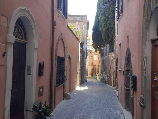 Appartamento in vendita a Tivoli RM
